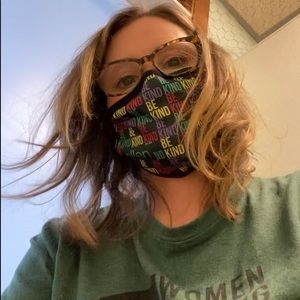 Meet your Posher, Anne